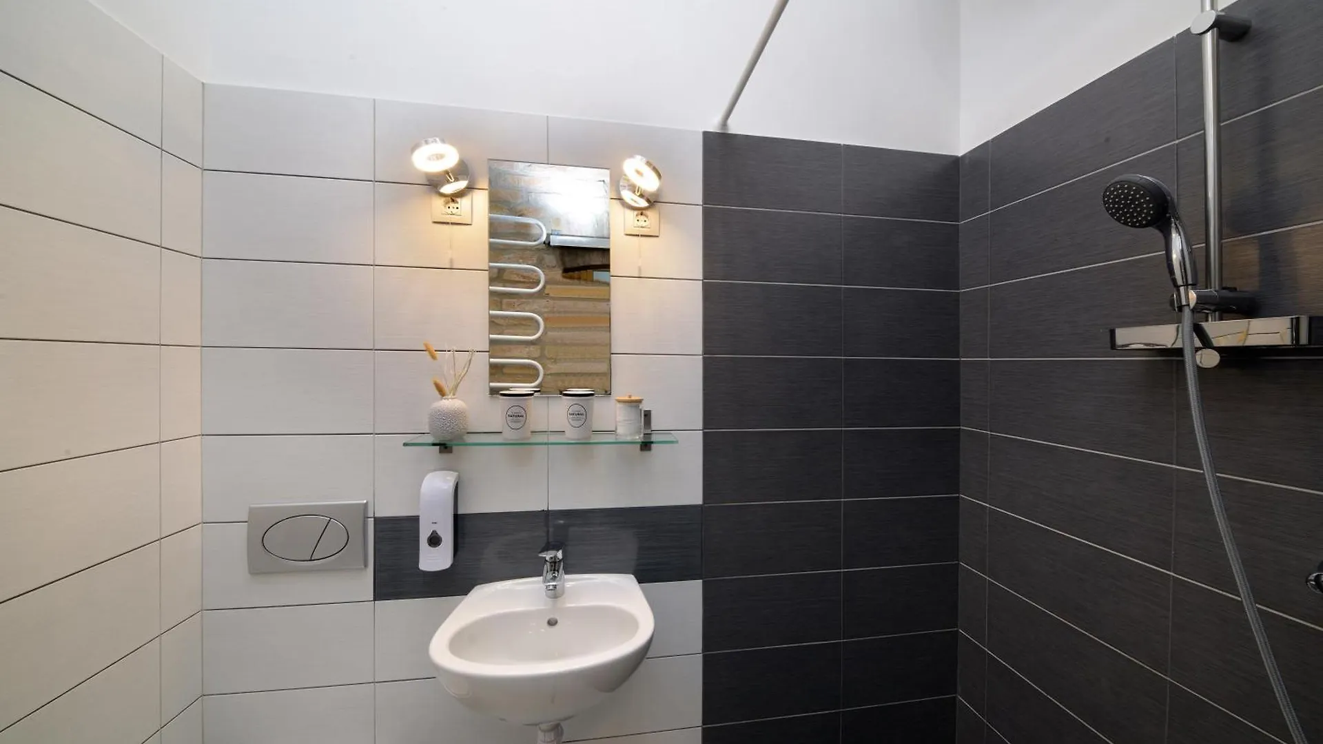 V26 - In The City Center New Apartment With Ac Budapest 0*,
